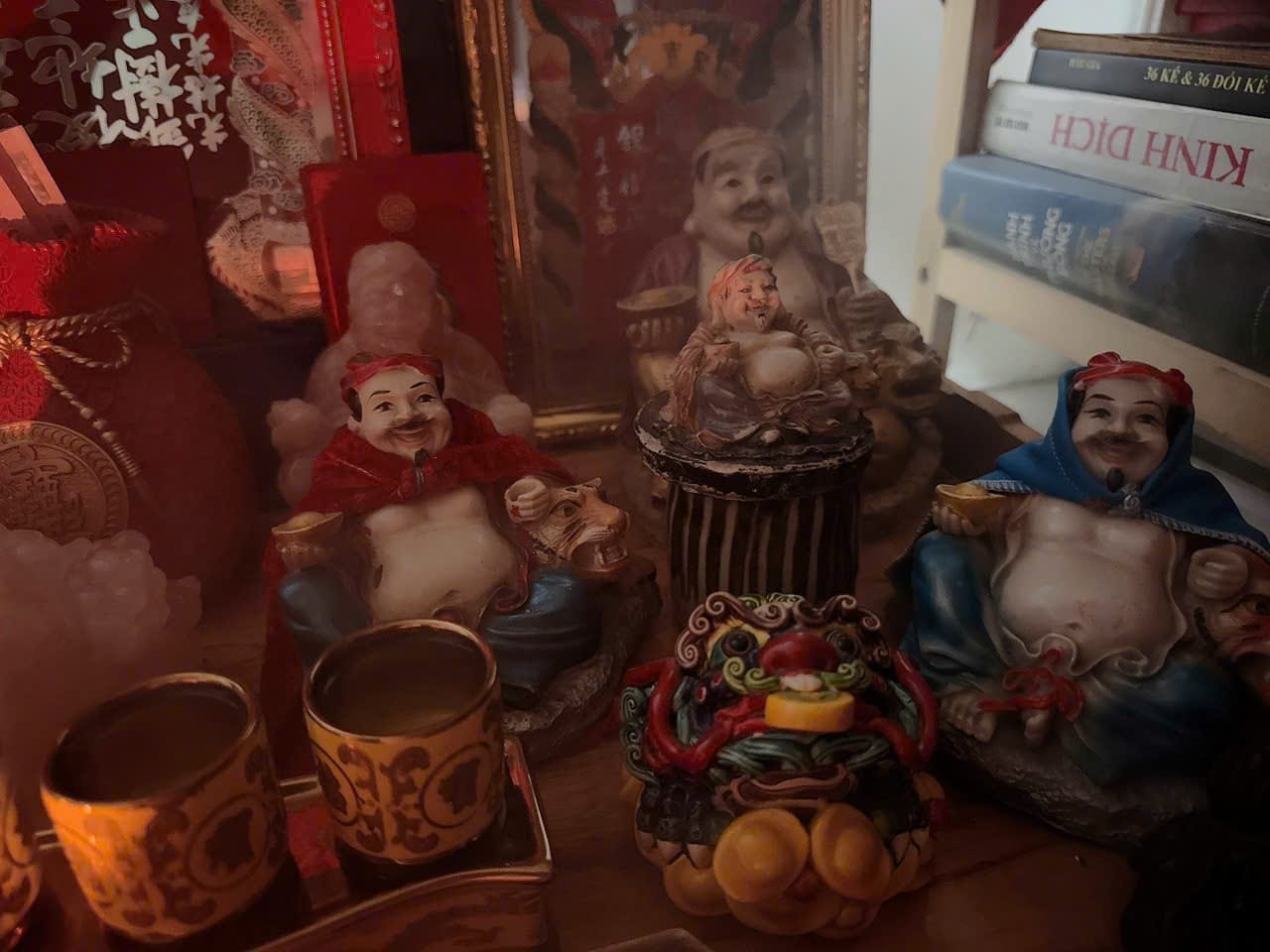 Ngủ nhà ” Người ” ….