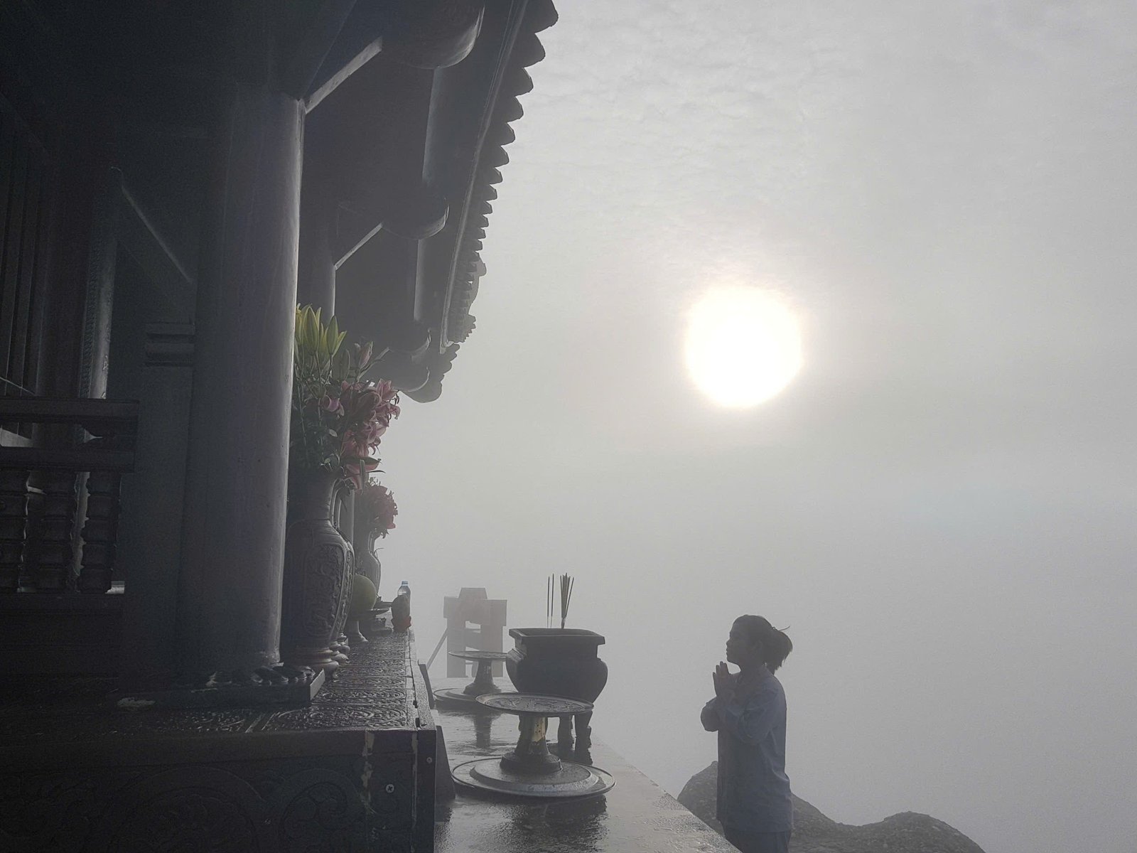 Tâm Linh – Thành Tâm Tức Sẽ Linh Ứng